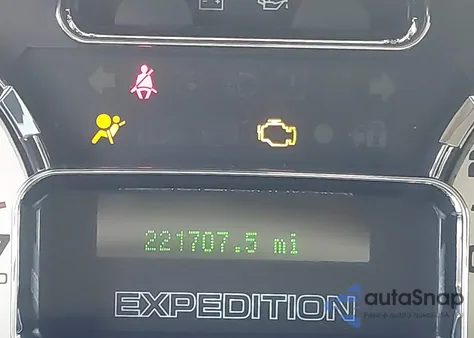 2008 Ford Expedition Eddie Bauer/King Ranch z USA, uszkodzony, nr VIN 1FMFU17538LA16740